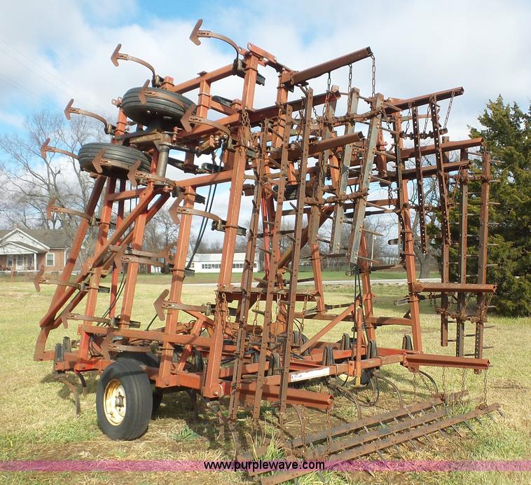 image for item J4593 Kent Series V field cultivator