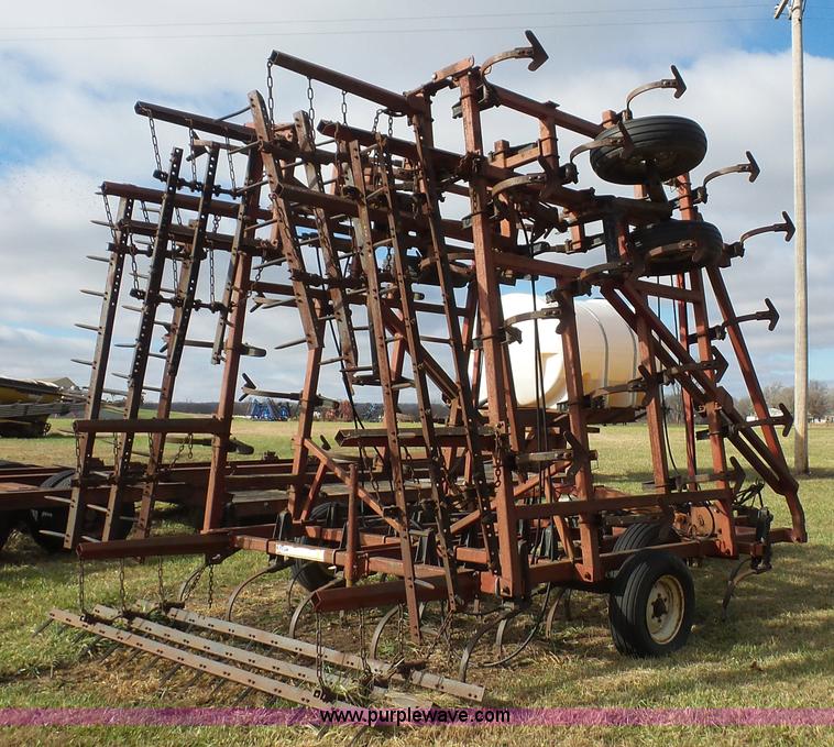 image for item J4593 Kent Series V field cultivator