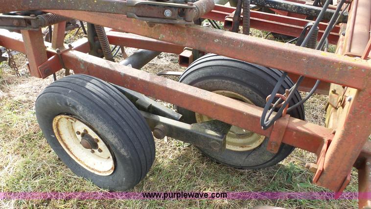 image for item J4593 Kent Series V field cultivator