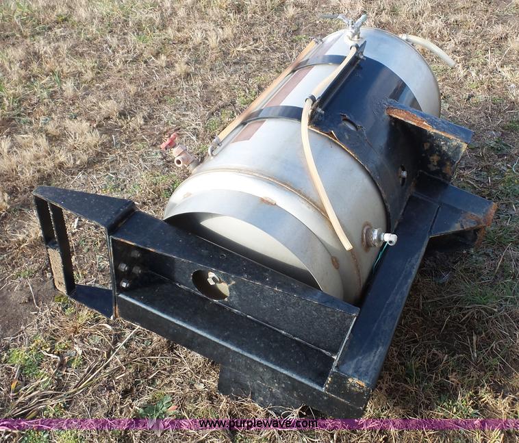 image for item J4594 Air Max 1000 applicator bed