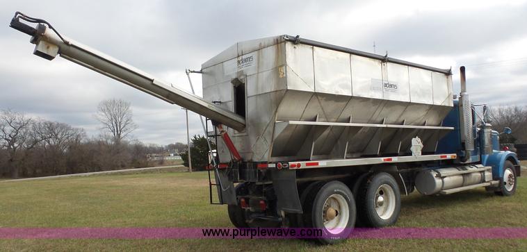 image for item J4596 1995 Western Star 4964F fertilizer/seed tender truck