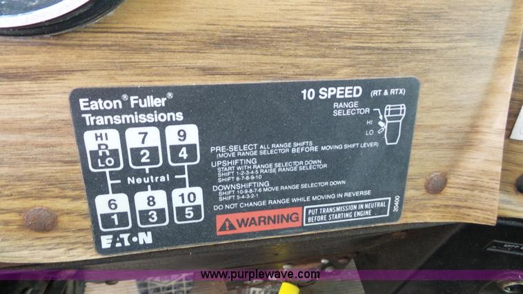 image for item J4596 1995 Western Star 4964F fertilizer/seed tender truck