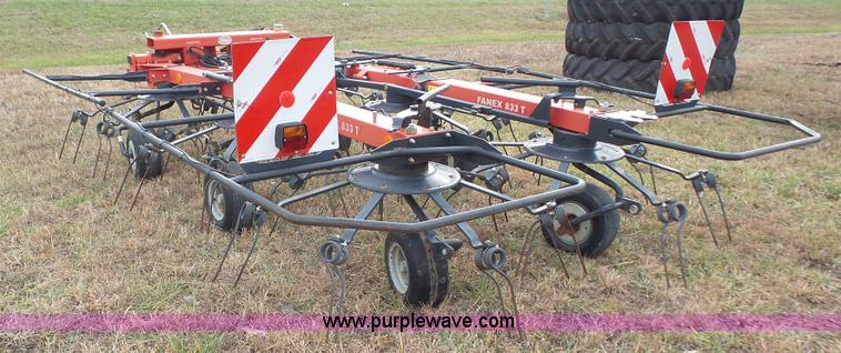 image for item J4598 Vicon Fanex 833T tedder