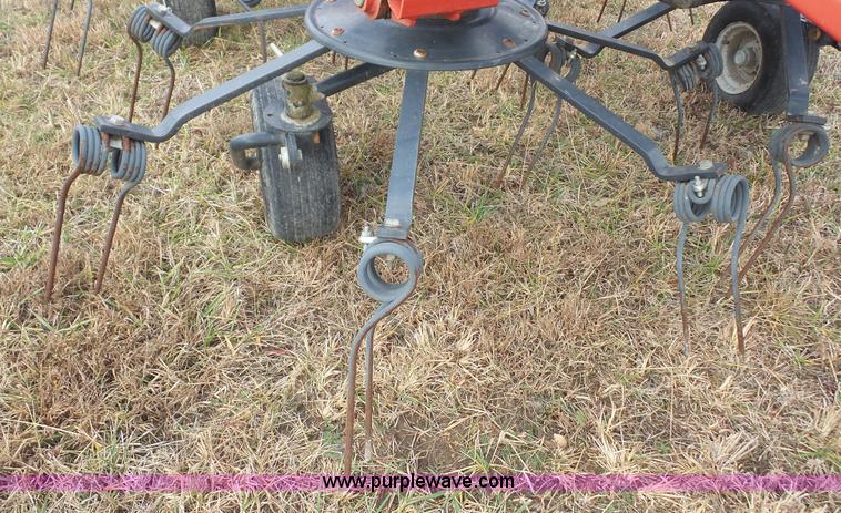 image for item J4598 Vicon Fanex 833T tedder