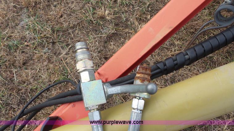 image for item J4598 Vicon Fanex 833T tedder