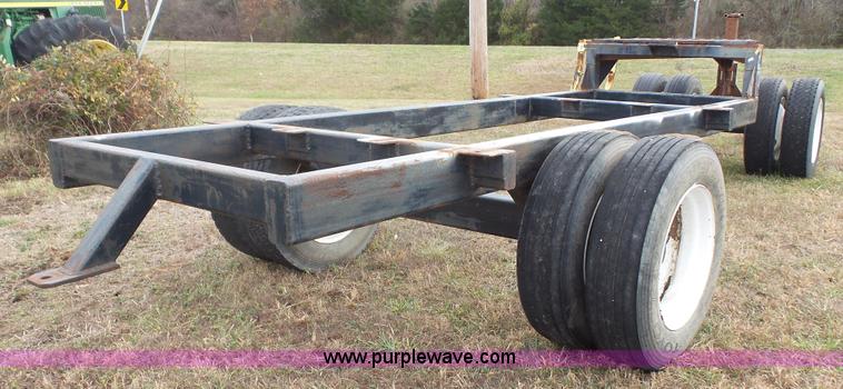 image for item J4599 Anhydrous tank dolly