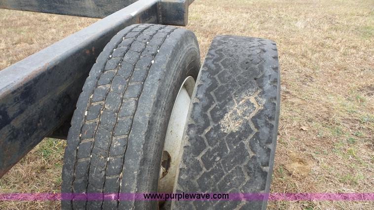 image for item J4599 Anhydrous tank dolly