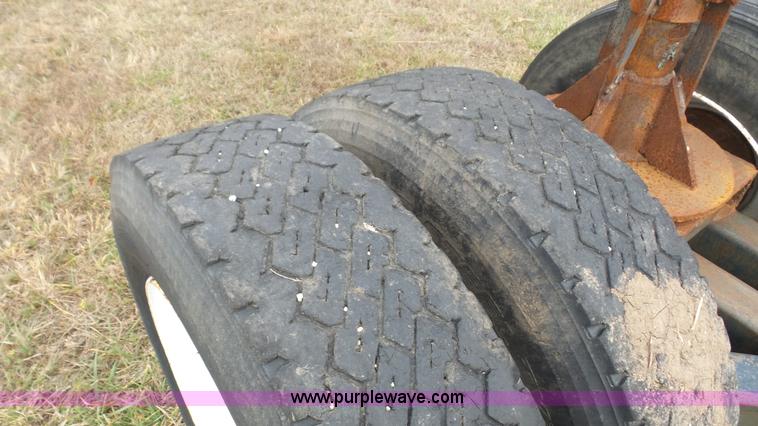 image for item J4599 Anhydrous tank dolly