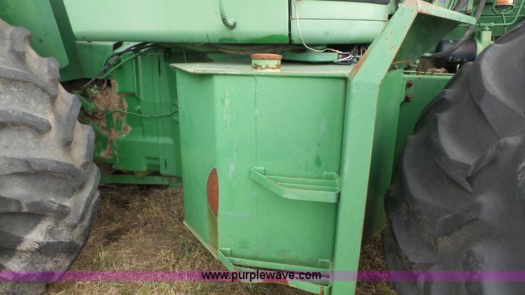 image for item J4600 John Deere 8630 4WD tractor