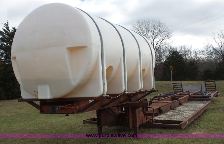 image for item J4602 1979 shop built sprayer trailer