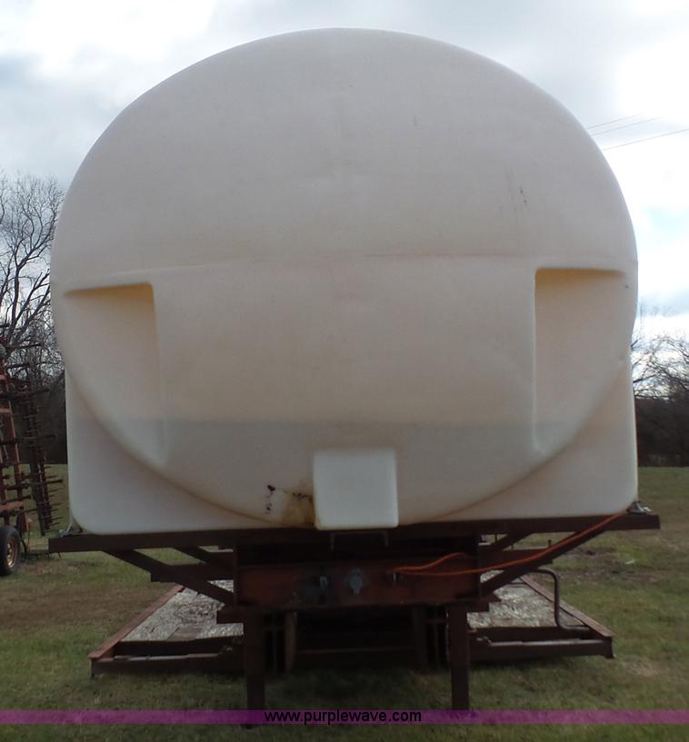 image for item J4602 1979 shop built sprayer trailer