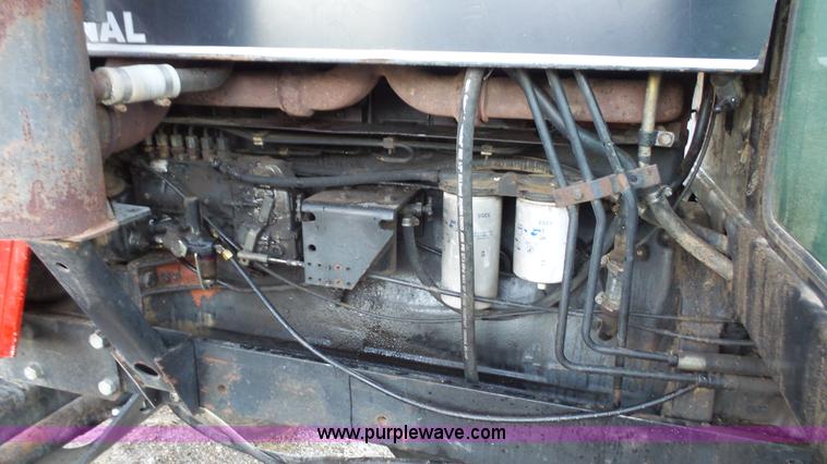 image for item J4626 1984 Case IH 2594 tractor