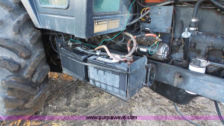 image for item J4626 1984 Case IH 2594 tractor