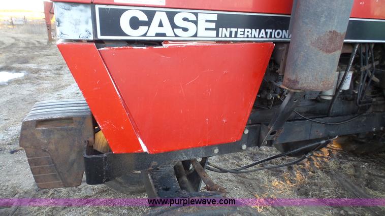 image for item J4626 1984 Case IH 2594 tractor