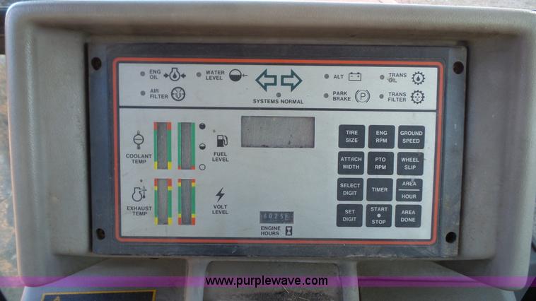 image for item J4628 1987 Case IH 2294 tractor