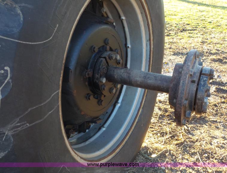 image for item J4628 1987 Case IH 2294 tractor