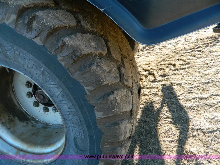 image for item J5156 2001 Case IH FLX 4375 self-propelled applicator