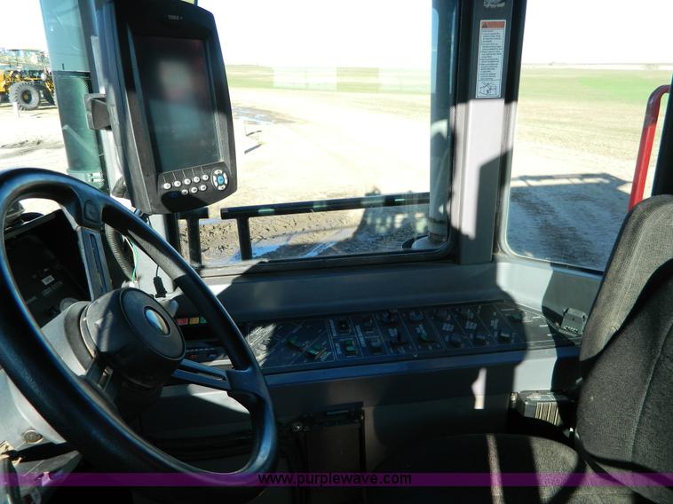 image for item J5156 2001 Case IH FLX 4375 self-propelled applicator