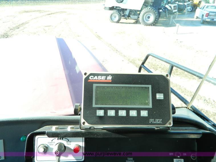 image for item J5156 2001 Case IH FLX 4375 self-propelled applicator