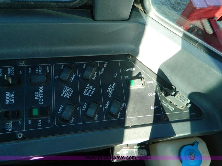 image for item J5156 2001 Case IH FLX 4375 self-propelled applicator