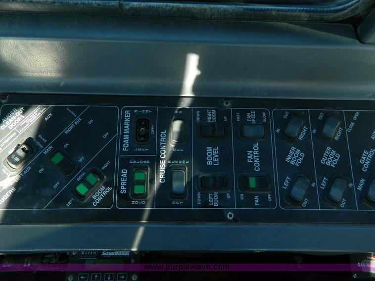 image for item J5156 2001 Case IH FLX 4375 self-propelled applicator