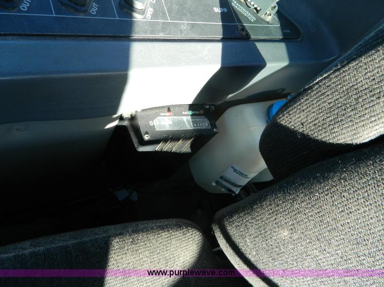 image for item J5156 2001 Case IH FLX 4375 self-propelled applicator