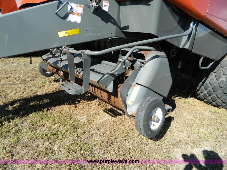 image for item J5162 2009 Hesston 7444 large square baler