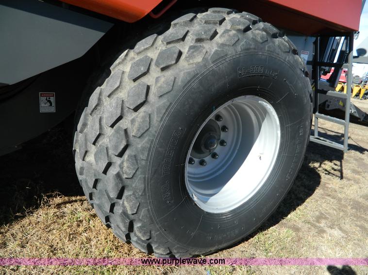 image for item J5162 2009 Hesston 7444 large square baler