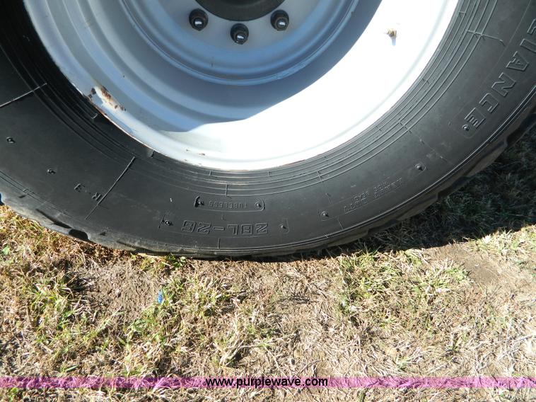 image for item J5162 2009 Hesston 7444 large square baler