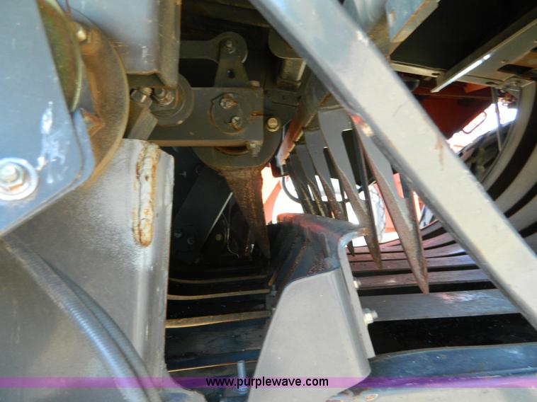 image for item J5162 2009 Hesston 7444 large square baler