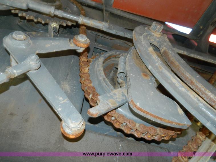 image for item J5162 2009 Hesston 7444 large square baler