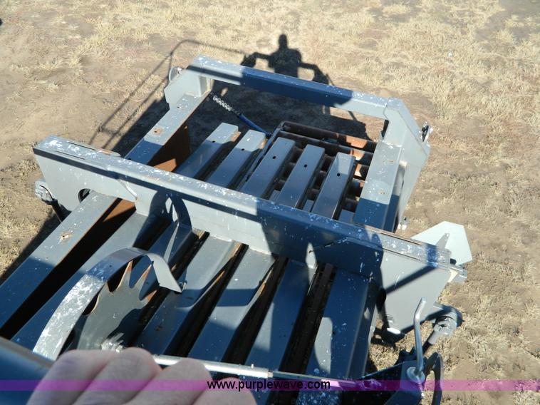 image for item J5162 2009 Hesston 7444 large square baler