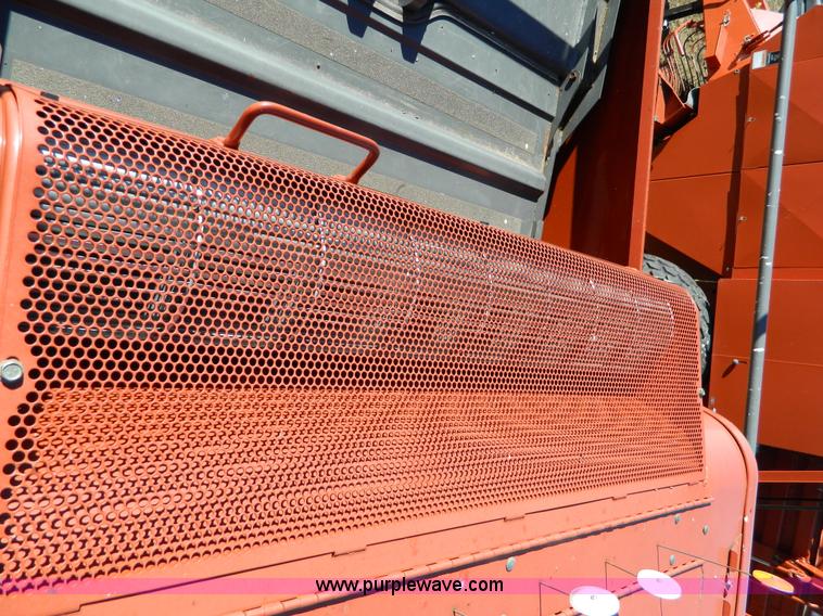 image for item J5162 2009 Hesston 7444 large square baler