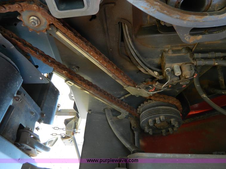 image for item J5162 2009 Hesston 7444 large square baler