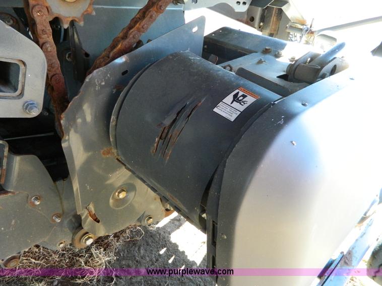 image for item J5162 2009 Hesston 7444 large square baler