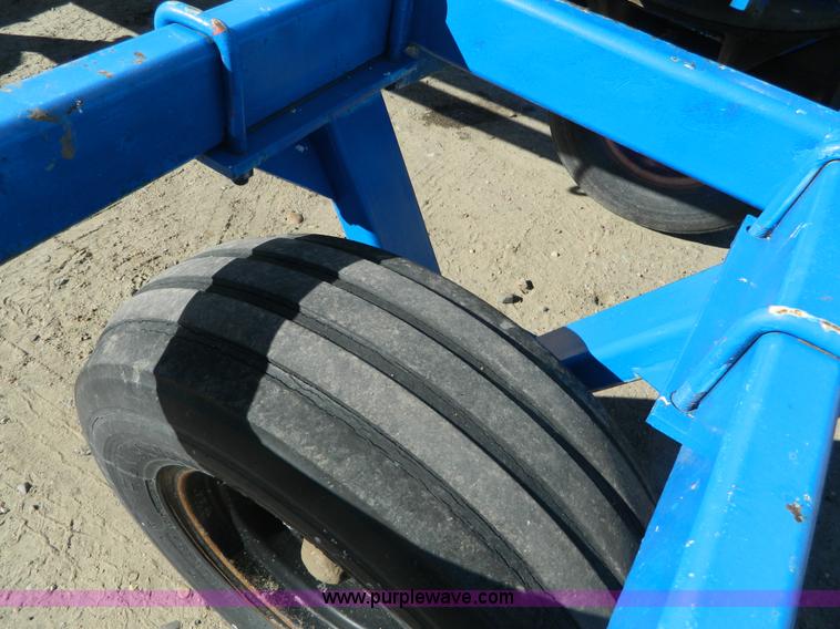 image for item J5172 Anhydrous ammonia nurse tank