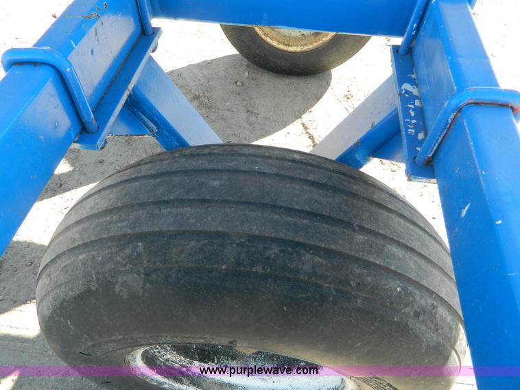 image for item J5172 Anhydrous ammonia nurse tank