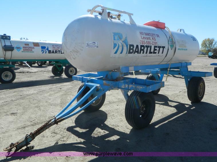 image for item J5173 Anhydrous ammonia nurse tank