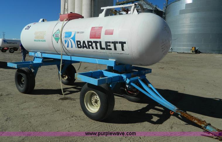 image for item J5173 Anhydrous ammonia nurse tank