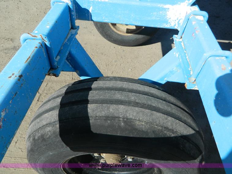 image for item J5173 Anhydrous ammonia nurse tank