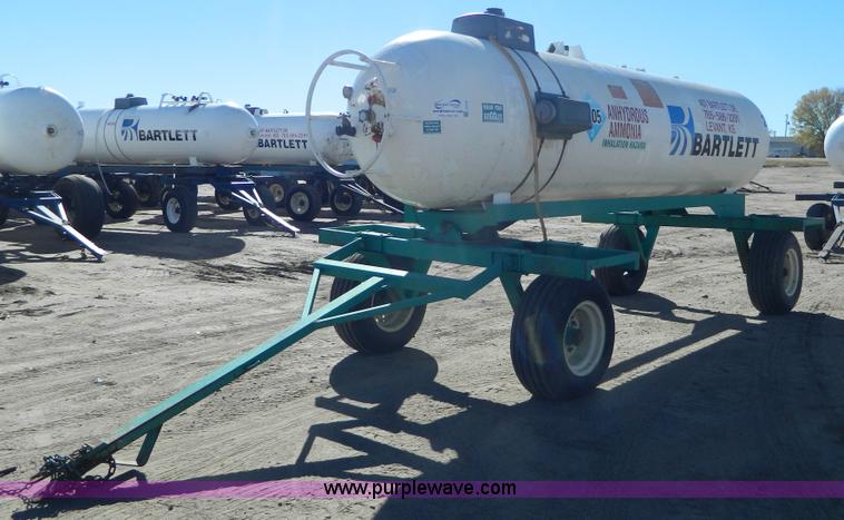 image for item J5175 Anhydrous ammonia nurse tank
