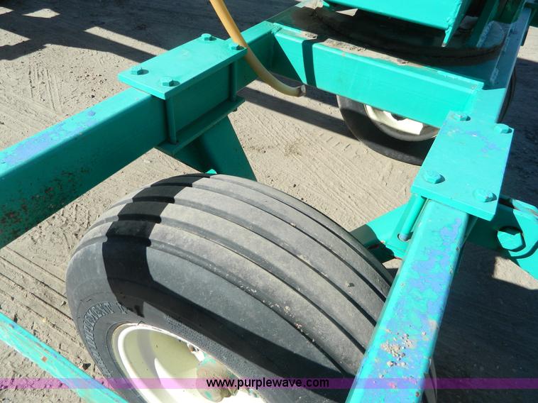 image for item J5175 Anhydrous ammonia nurse tank