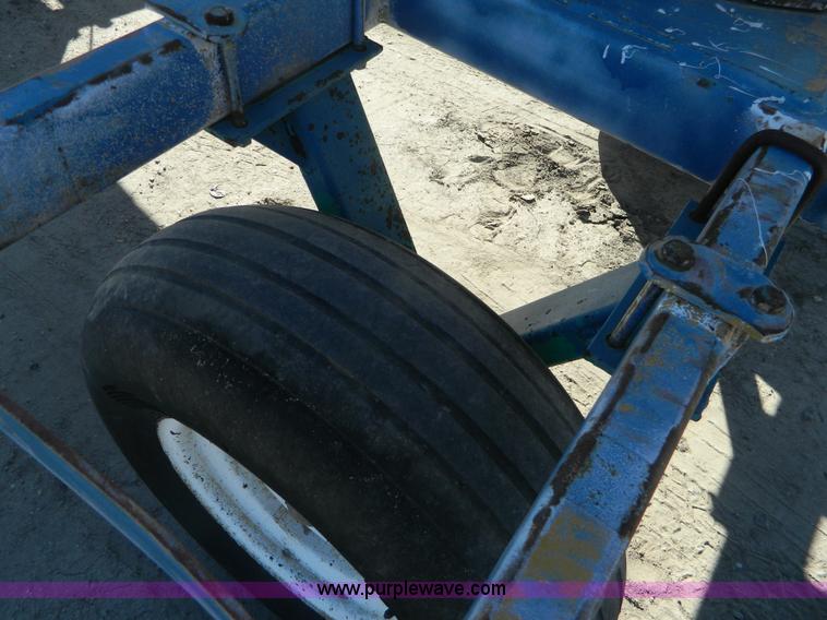 image for item J5177 Anhydrous ammonia nurse tank