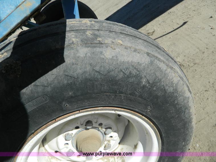 image for item J5177 Anhydrous ammonia nurse tank