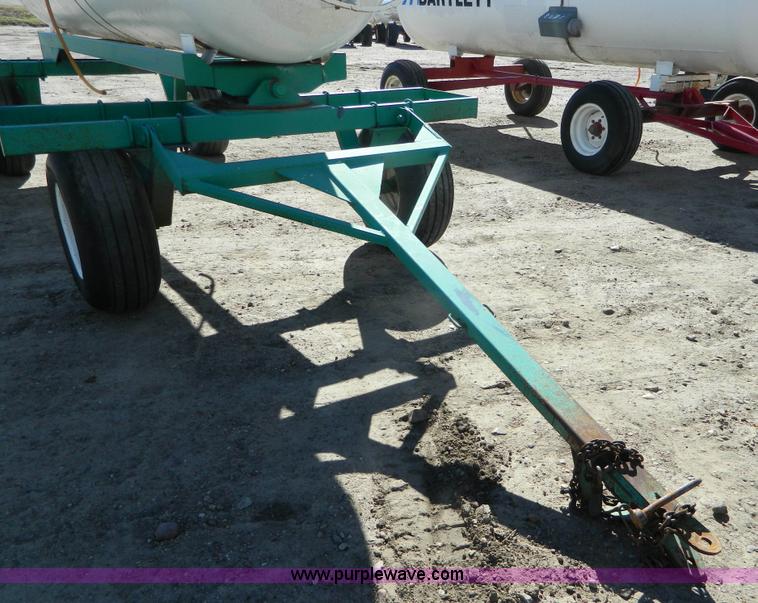 image for item J5185 Anhydrous ammonia nurse tank