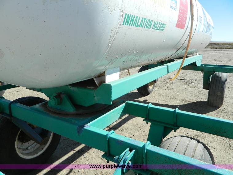 image for item J5185 Anhydrous ammonia nurse tank