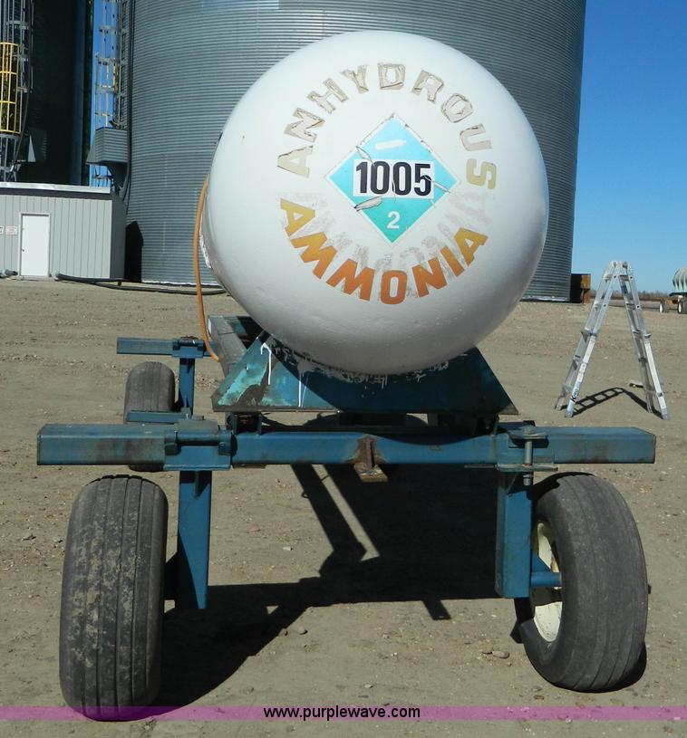 image for item J5187 Duo Lift anhydrous ammonia nurse tank