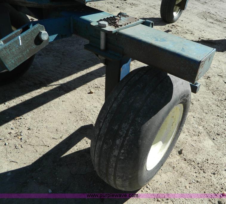 image for item J5187 Duo Lift anhydrous ammonia nurse tank