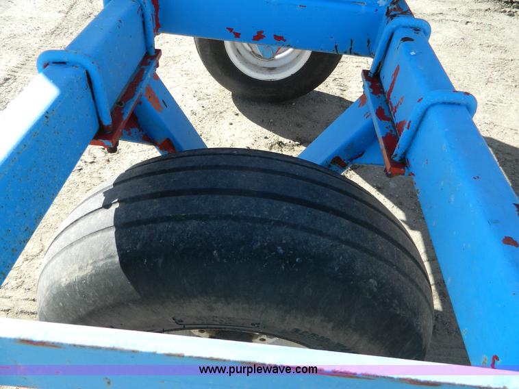 image for item J5189 Anhydrous ammonia nurse tank