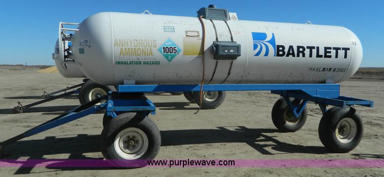 image for item J5190 Delumn Shamrock anhydrous ammonia nurse tank